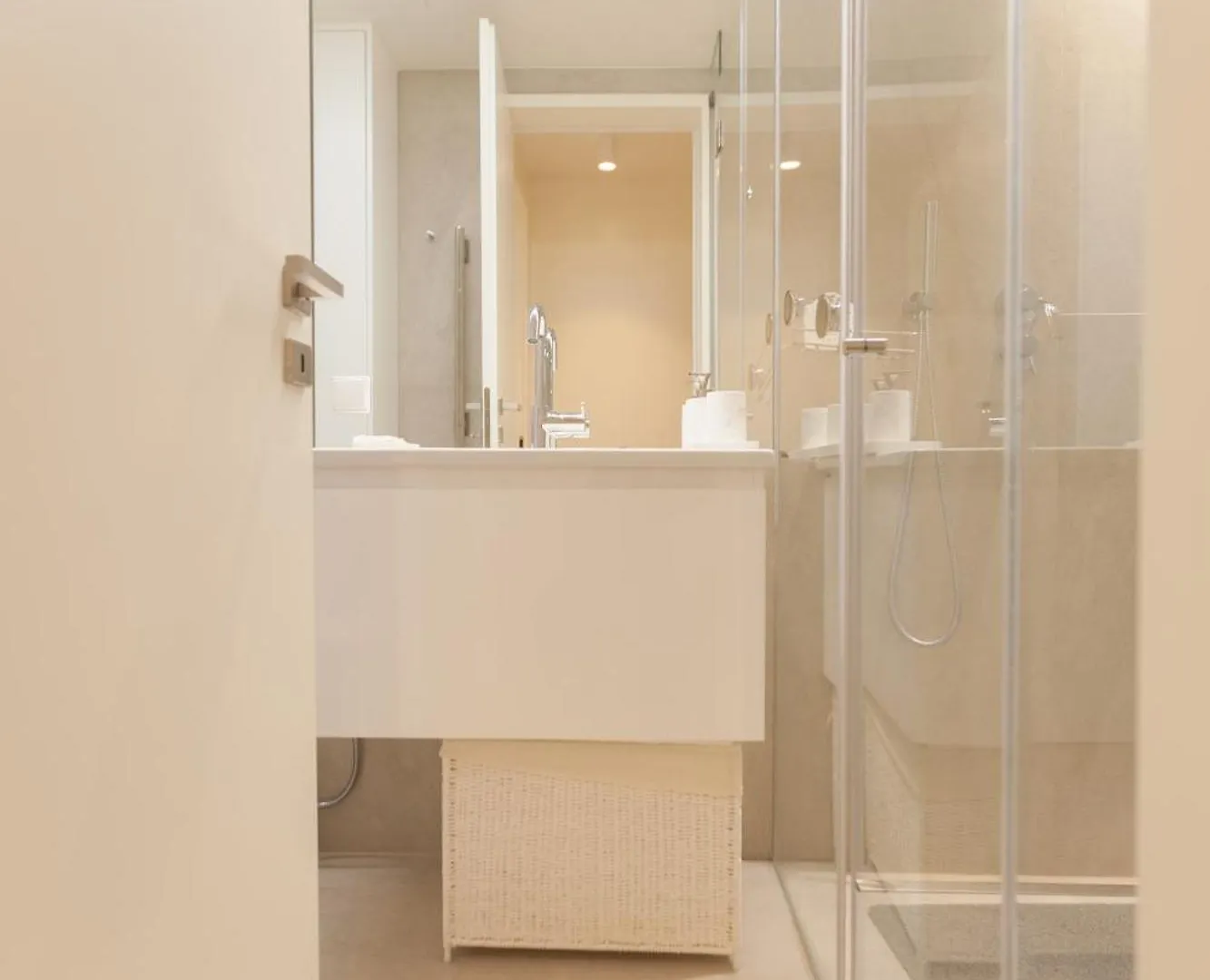 Апартаменты Flh Cais Sodre Chic Urban Flat With Balcony Лиссабон